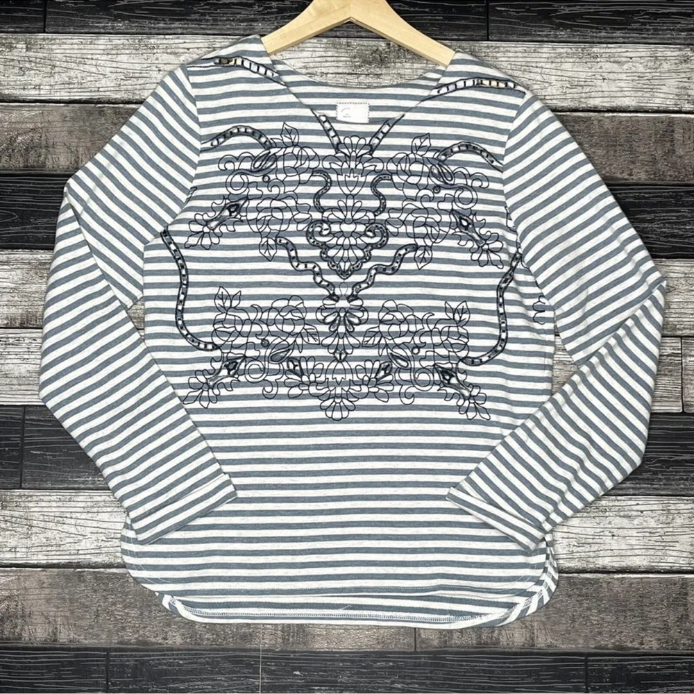 Anthropologie Postmark Shirt Womens Size Medium First Mate Top Embroidered